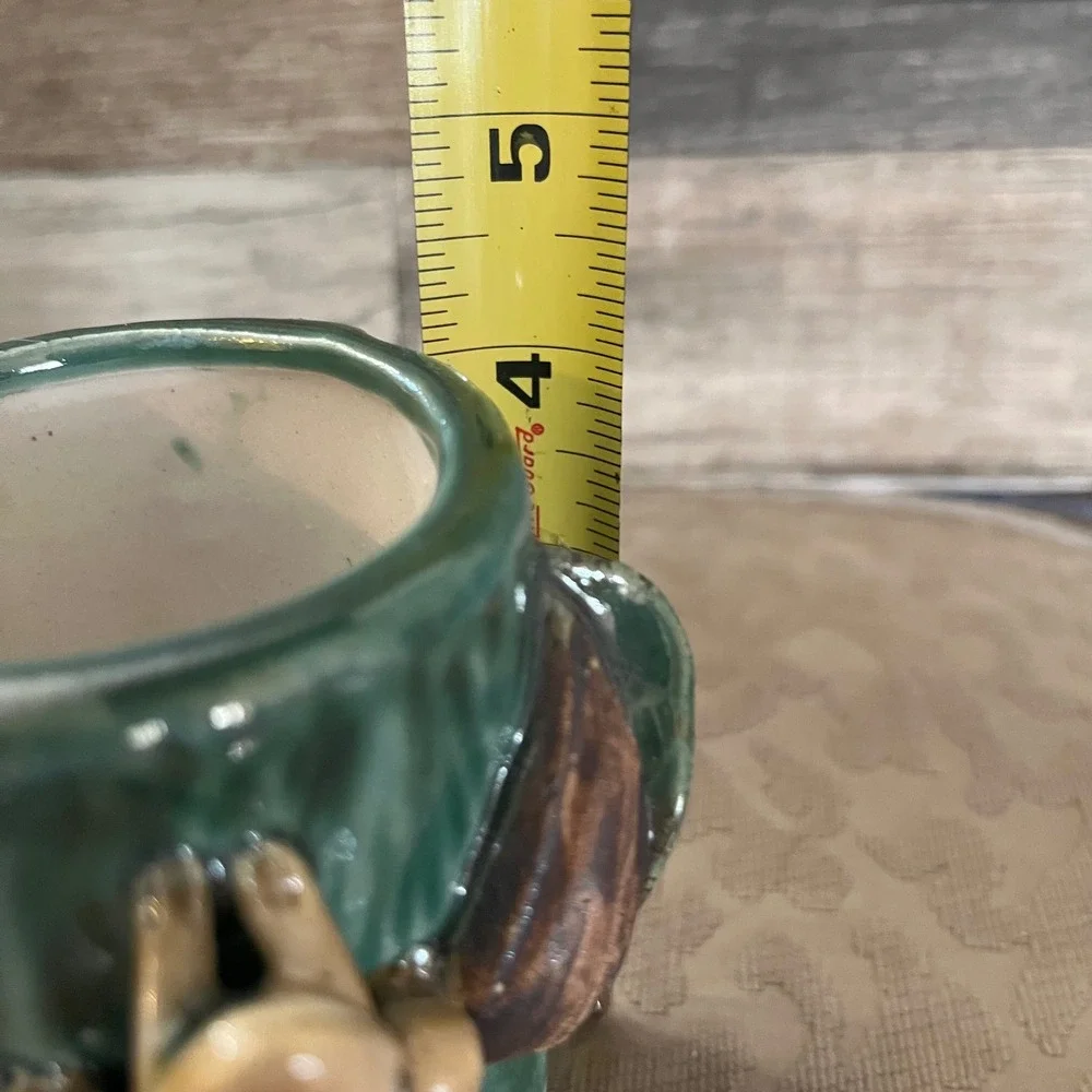 VTG Studio Pottery Frog Tree Stump Planter Green Glazed Ceramic Woodland